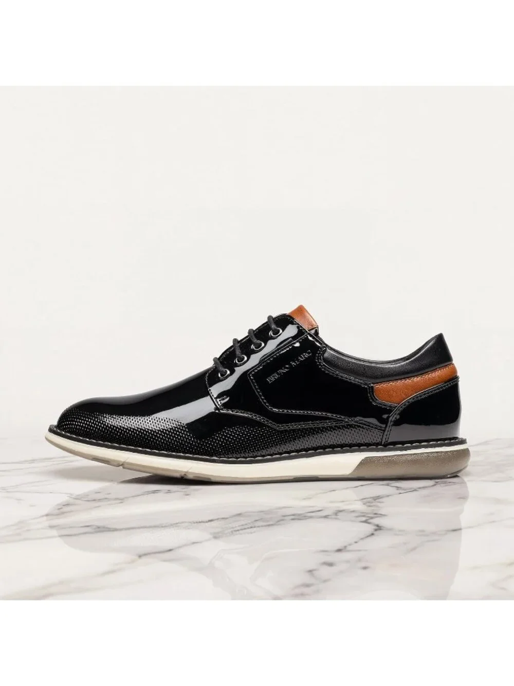 Mens Black Shiny Shock-absorbent Perforated Synthetic Leather Oxford Derby Shoes